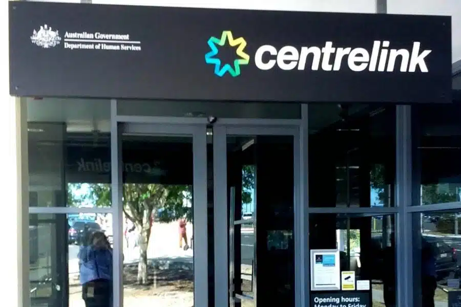 Centrelink help funeral cost for pensioners in Australia